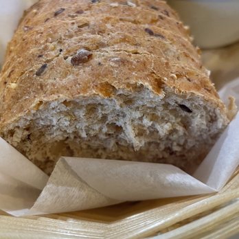 Elements Kitchen Plus Bar - Warm bread - New American Near Me - Emmett, Idaho