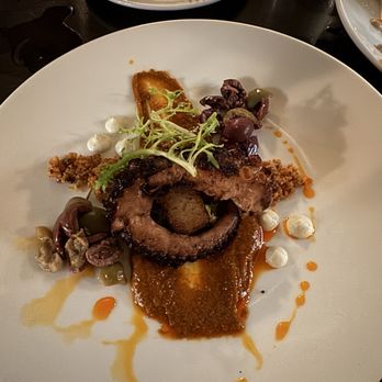 El Quenepo - Grilled Octopus - Caribbean Near Me - Vieques, Puerto Rico