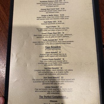 Hemingway's Tavern - Drinks - New American Near Me - Melbourne, Florida