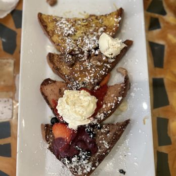 Batter & Berries - French Toast Flight - Breakfast & Brunch Near Me - Chicago, Illinois
