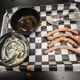 This is a picture of the lunch rack. Sorry, I couldn't wait to take a picture until after I ate.