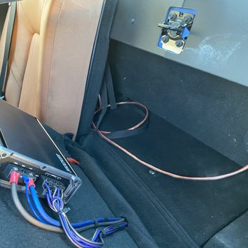 PCH Custom Audio - The amplifier and exposed wires - Car Stereo Installation Near Me - Wilmington, California PCH Custom Audio - The amplifier and exposed wires - Car Stereo Installation Near Me - Wilmington, California