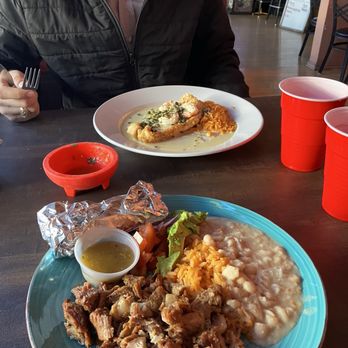 Fernando's Cali Kitchen - Carnitas plate and Sleepy's Special - Mexican Near Me - Yuba City, California