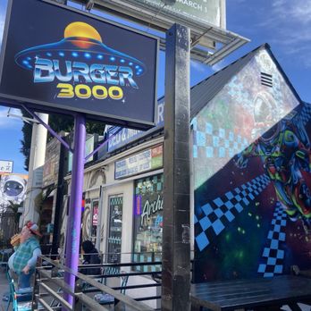 Burger 3000 - Fast Food Near Me - North Hollywood, California