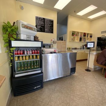 Happy Mediums - Front of shop - Breakfast & Brunch Near Me - Calimesa, California