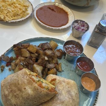 Casa Brunch - Mexican Burrito and Chilaquiles - Breakfast & Brunch Near Me - Downey, California Casa Brunch - Mexican Burrito and Chilaquiles - Breakfast & Brunch Near Me - Downey, California