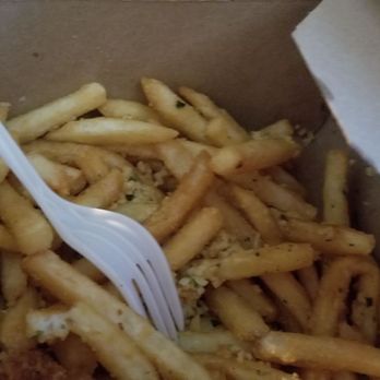 Lola's Chicken Shack - Garlic fries - Sandwiches Near Me - Alameda, California