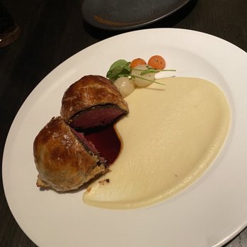 Gordon Ramsay Hell's Kitchen - Beef Wellington (zero flavor) - Steakhouses Near Me - Stateline, Nevada Gordon Ramsay Hell's Kitchen - Beef Wellington (zero flavor) - Steakhouses Near Me - Stateline, Nevada