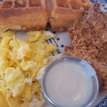 Founding Farmers DC - Chicken & waffle brunch - American Near Me - Washington, DC, District of Columbia Founding Farmers DC - Chicken & waffle brunch - American Near Me - Washington, DC, District of Columbia