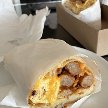 Lucky Boy - Plenty of sausage - Burgers Near Me - Pasadena, California Lucky Boy - Plenty of sausage - Burgers Near Me - Pasadena, California