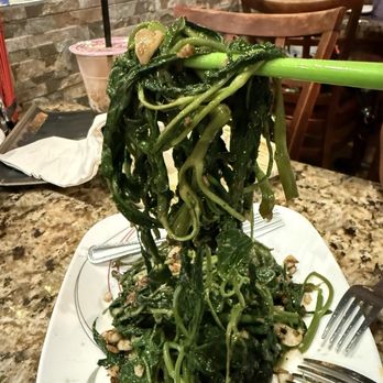 Anh Hong Restaurant - Ray muong ( water spinach stir fry) - Vietnamese Near Me - Orlando, Florida