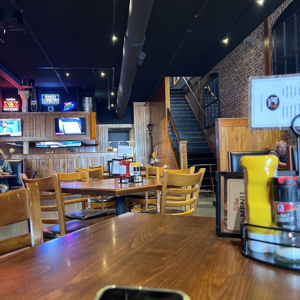 No 9 Grill - Inside - American Near Me - Cambridge City, Indiana No 9 Grill - Inside - American Near Me - Cambridge City, Indiana