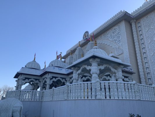 BAPS Shri Swaminarayan Mandir, Edison by null