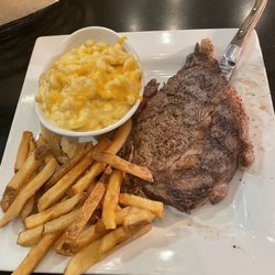 Brother's - Ribeye with macaroni and cheese and French fries