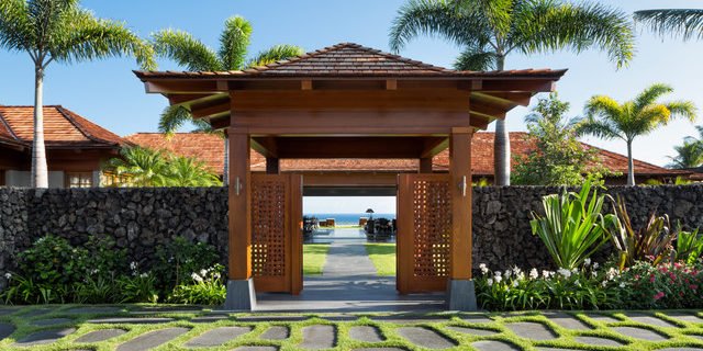 Slide of Mauka Solutions