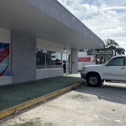 Victor's Kitchen - Store front, located in a little strip mall. "It Ain't Fancy!"