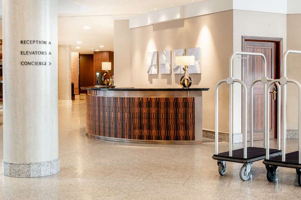 Hilton Berlin by null