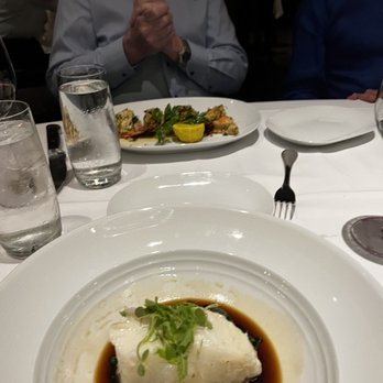 Eddie V's Prime Seafood - Dinner table - Seafood Near Me - Plano, Texas Eddie V's Prime Seafood - Dinner table - Seafood Near Me - Plano, Texas