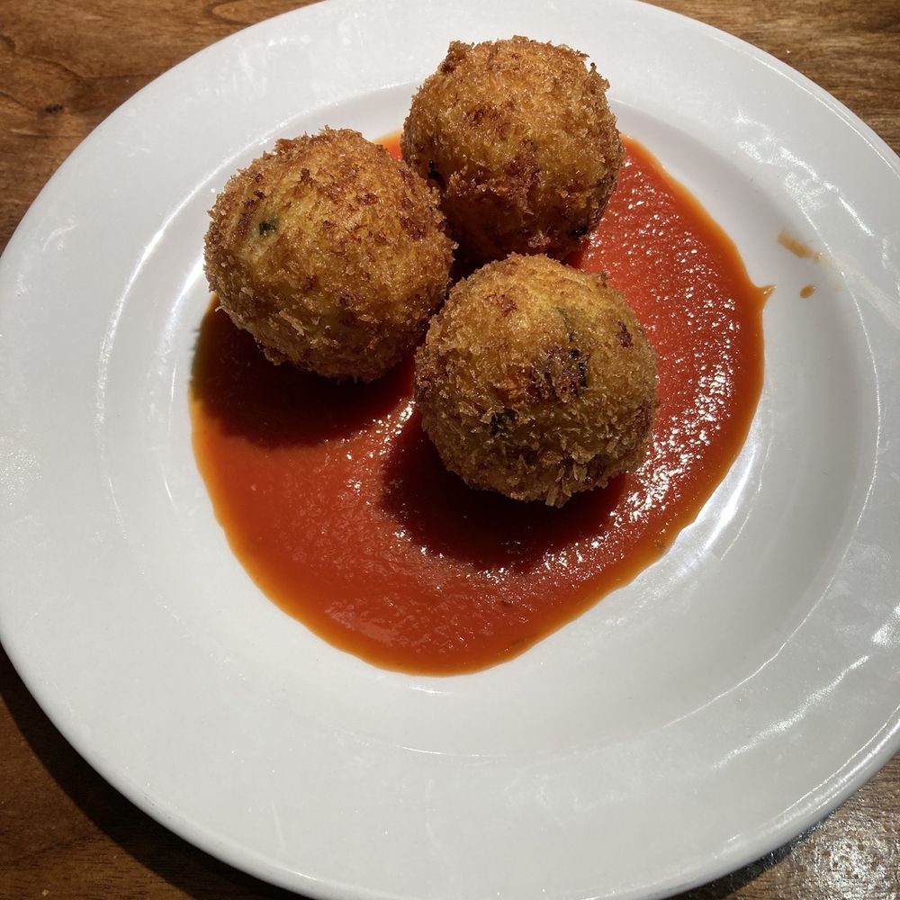 Rocca - Italian Near Me - London, XGL