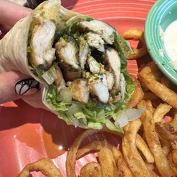 Pesto chicken wrap Pesto chicken wrap