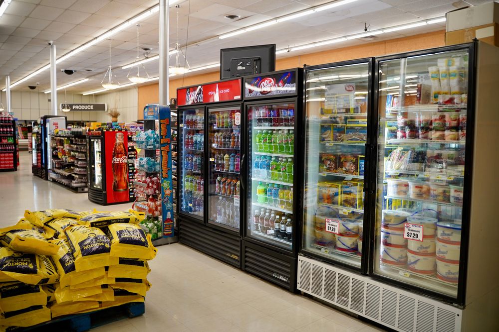 Lakeway IGA Logo