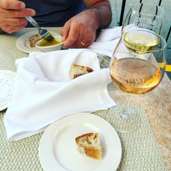 Alberto's Ristorante - Italian Near Me - Hyannis, Massachusetts