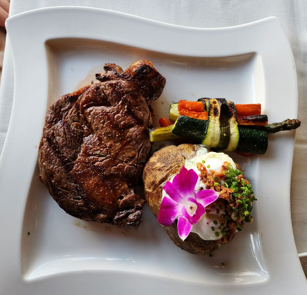 Vigilucci's Seafood & Steakhouse