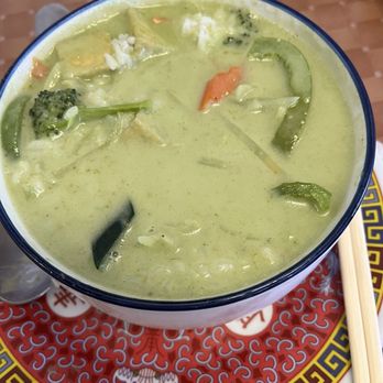Bangkok Tokyo - Thai green curry with tofu (and steamed rice, not pictured) - Thai Near Me - Alamogordo, New Mexico Bangkok Tokyo - Thai green curry with tofu (and steamed rice, not pictured) - Thai Near Me - Alamogordo, New Mexico