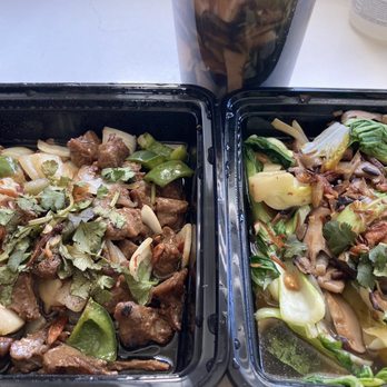 Nhan Duc Hanh - 3 item combo $20 soup/veggie/sauteed dish: Canh rong bien va nam/ bo luc lac (Left)/ cai dai loan xao nam (right) - Vietnamese Near Me - Westminster, California Nhan Duc Hanh - 3 item combo $20 soup/veggie/sauteed dish: Canh rong bien va nam/ bo luc lac (Left)/ cai dai loan xao nam (right) - Vietnamese Near Me - Westminster, California