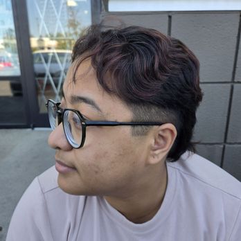 Windy’s Barber Lounge - Barbers Near Me - Shoreline, Washington