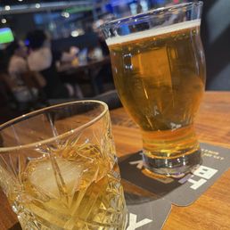 Happy Hour deals!