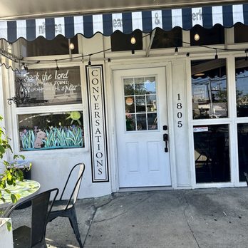Conversations - Cafes Near Me - Honolulu, Hawaii Conversations - Cafes Near Me - Honolulu, Hawaii