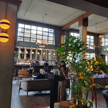 The Hoxton - Cira restaurant in the lobby - Hotels Near Me - Chicago, Illinois The Hoxton - Cira restaurant in the lobby - Hotels Near Me - Chicago, Illinois