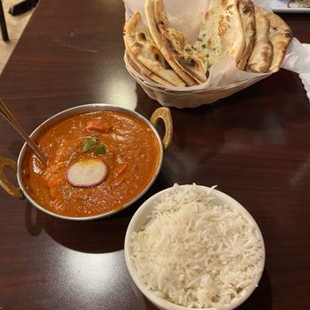 Mr Dosa - Butter Chicken Garlic Naan - Indian Near Me - Elk Grove, California Mr Dosa - Butter Chicken Garlic Naan - Indian Near Me - Elk Grove, California