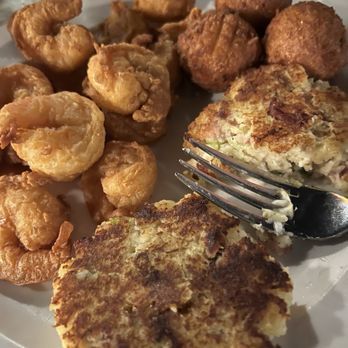 Salt 64 - Shrimp with potato cakes and hush puppies - New American Near Me - Oak Island, North Carolina Salt 64 - Shrimp with potato cakes and hush puppies - New American Near Me - Oak Island, North Carolina