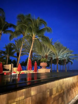 Ke-uH Restaurant by null