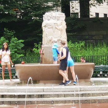 James Michael Levin Playground - Playgrounds Near Me - New York, New York