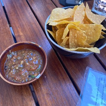 Flores Corte Madera - Chips and salsa - Mexican Near Me - Corte Madera, California