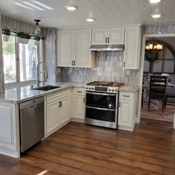 Specialist N Flooring - Flooring Near Me - Corona, California Specialist N Flooring - Flooring Near Me - Corona, California