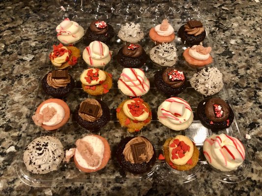 Baked by Melissa by null