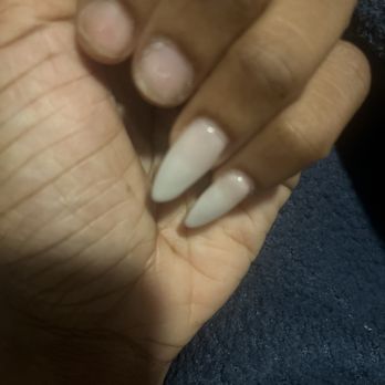 Solo Nails - Nail Salons Near Me - Los Angeles, California