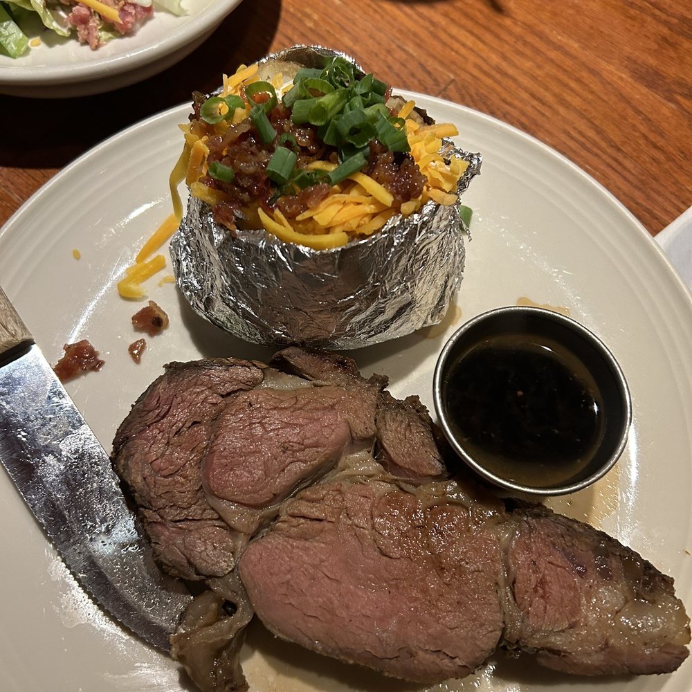 Chicago Speakeasy - Baby Face Prime Rib dinner - New American Near Me - Des Moines, Iowa Chicago Speakeasy - Baby Face Prime Rib dinner - New American Near Me - Des Moines, Iowa