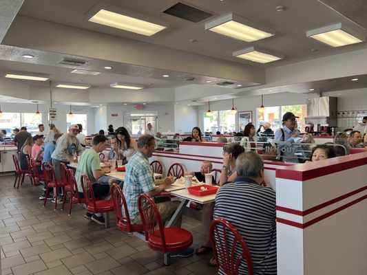 In-N-Out Burger by null