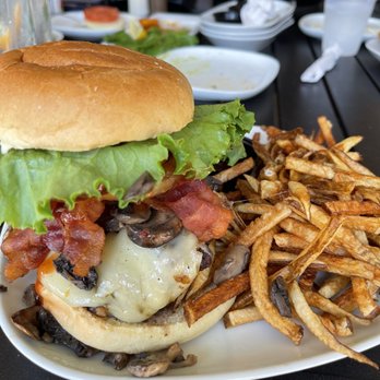 Steener's Pub - Make your own Billy's Burgers - Build Your Own - Pubs Near Me - Bemus Point, New York
