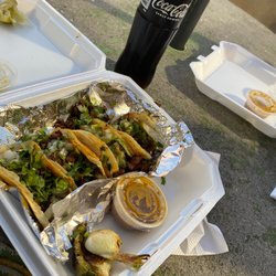 Mr Tacos - This place is just as good at night with a hot date!
