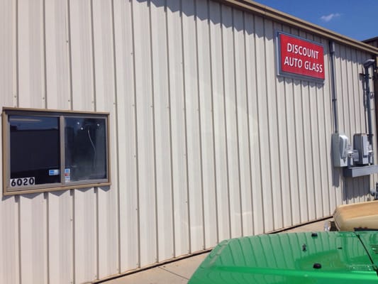 Discount Auto Glass Tire 6020 Merriam Dr Shawnee Ks Auto Glass Mapquest