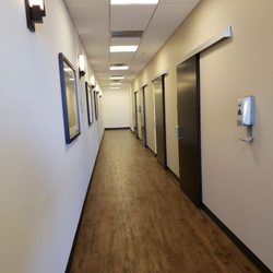 HonorHealth Medical Group - South Tempe - Primary Care - Corridor of exam rooms at HonorHealth South Tempe