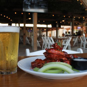 Galuppi's - BBQ Wings & Beer - American Near Me - Pompano Beach, Florida Galuppi's - BBQ Wings & Beer - American Near Me - Pompano Beach, Florida