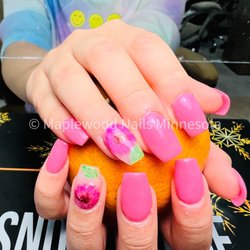 Full set dipping powder with 3D flowers!