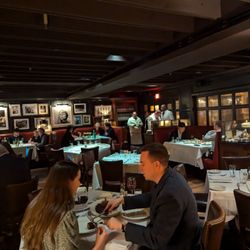 Hendrick's Tavern - View of the dining room